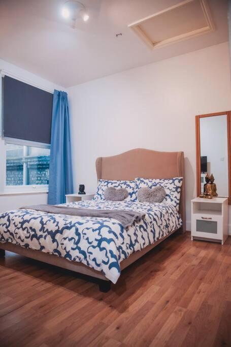 3 Bed Flat With Balcony Central Londra Dış mekan fotoğraf