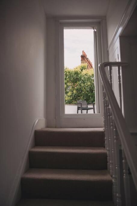 3 Bed Flat With Balcony Central Londra Dış mekan fotoğraf